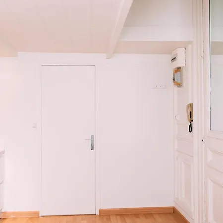 Apartamento Charming Studio Close To The Beaux-arts Lila